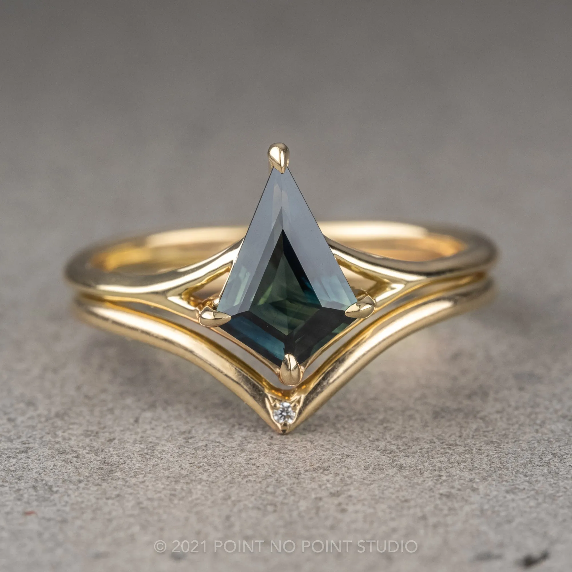 1.39 Carat Teal Kite Sapphire Engagement Ring, Split Shank Jane Setting, 14K Yellow Gold