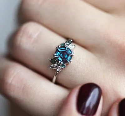 Aerin Hexagon Cluster Ring