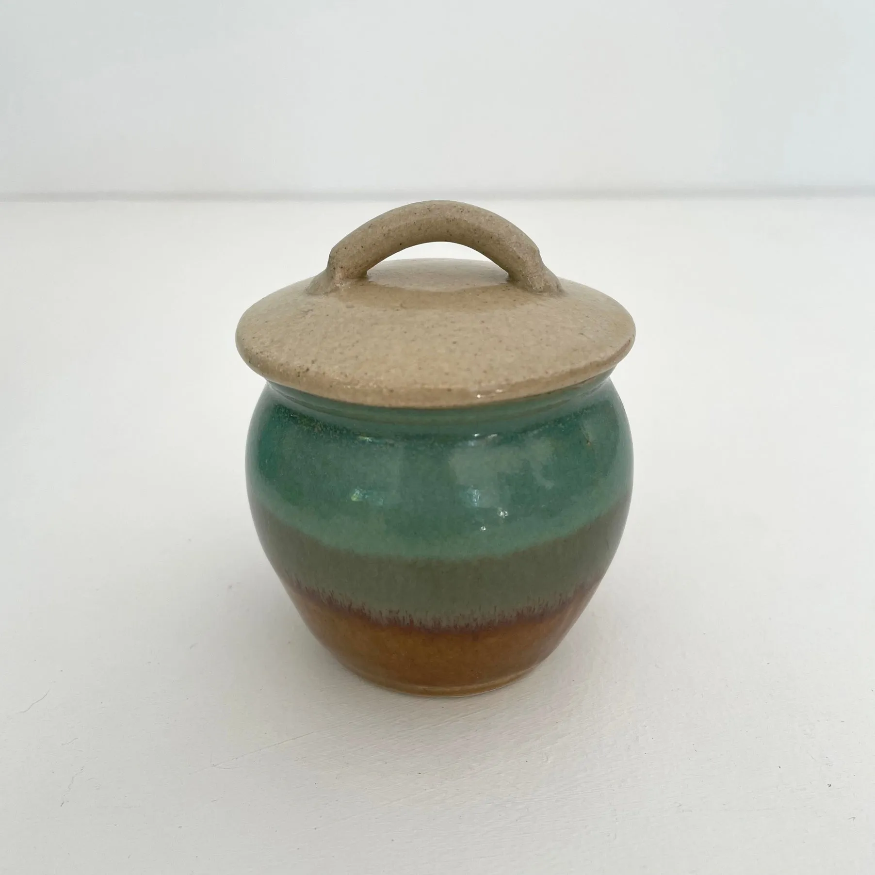 Ceramic Spice Pot
