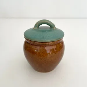 Ceramic Spice Pot