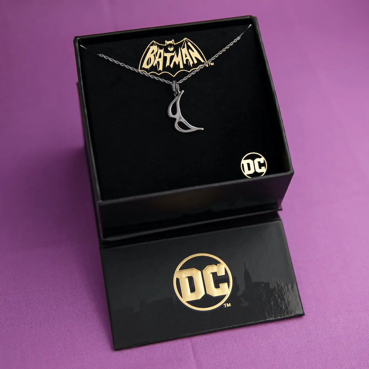 DC X RockLove Classic CATWOMAN Eartha Kitt Mask Pendant