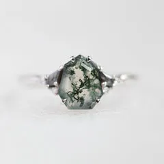 Eloise Heptagon Moss Agate Ring