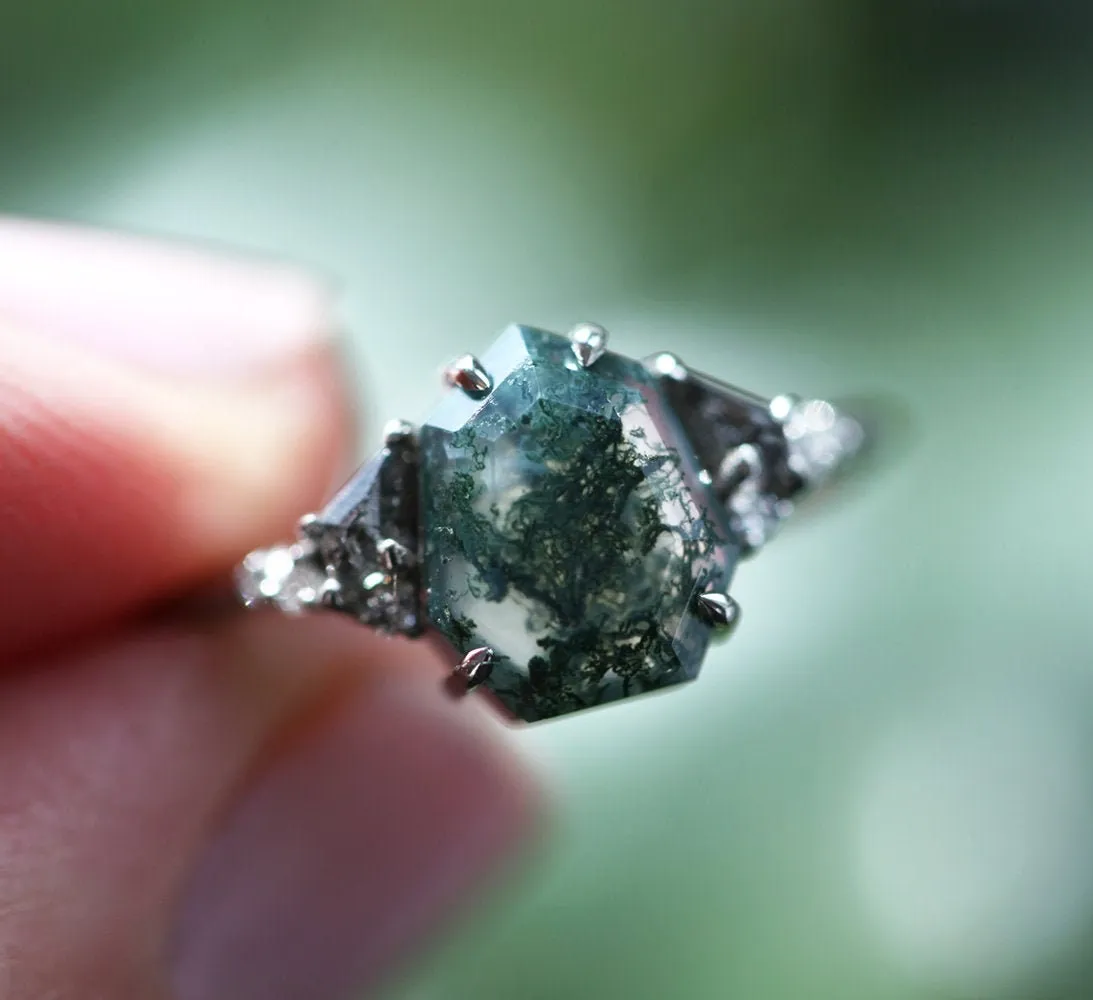 Eloise Heptagon Moss Agate Ring