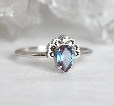 Etta Alexandrite Ring