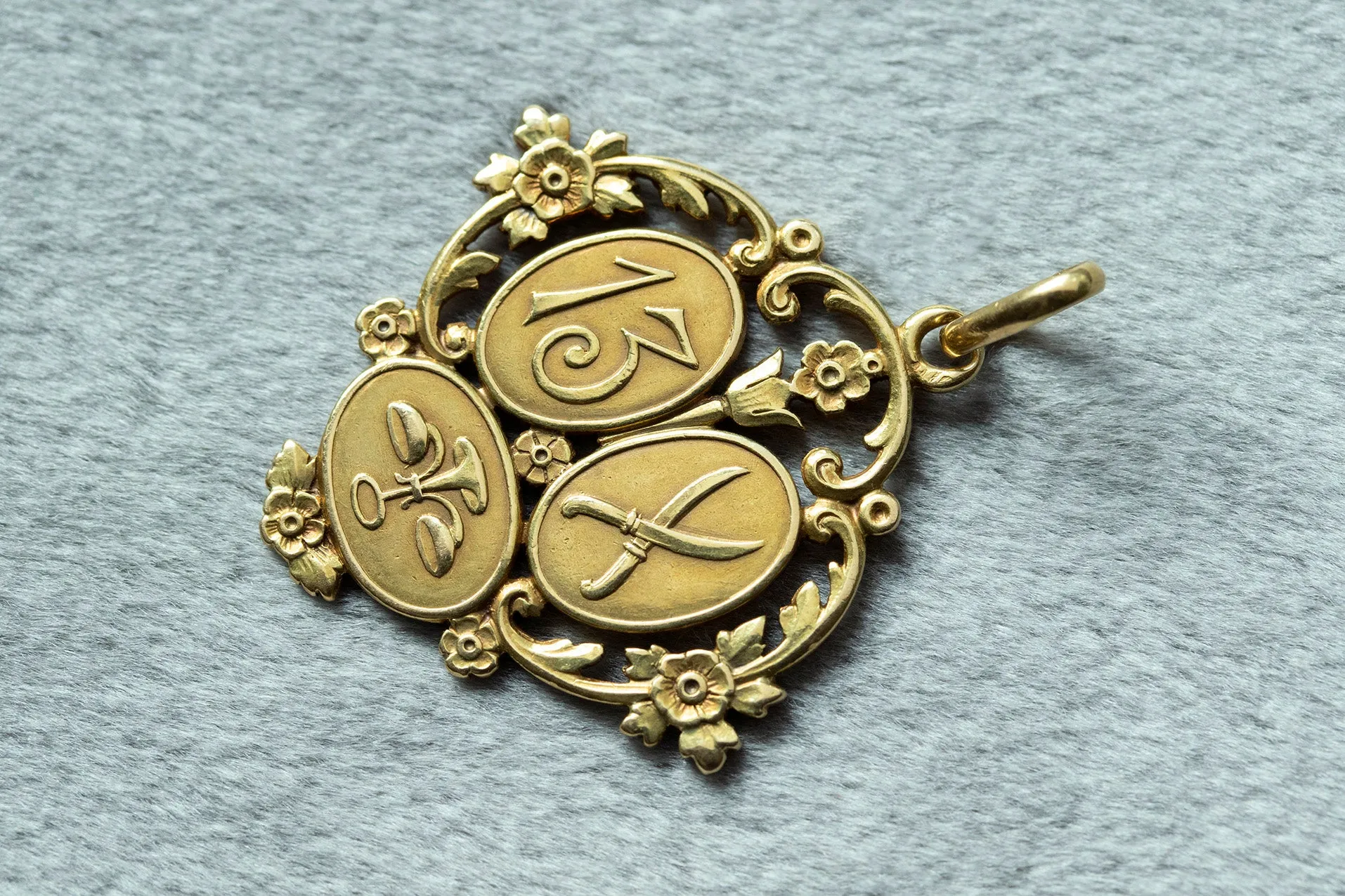 Good Luck Pendant