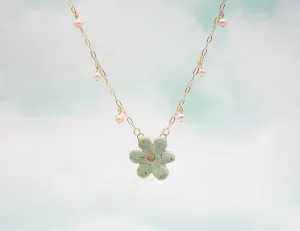 Green Daisy Necklace