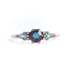 Inara Hexagon Alexandrite Cluster Ring