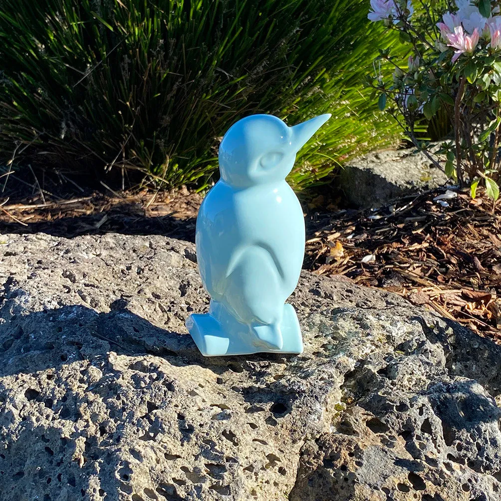 Kotare/Kingfisher on log // Mint
