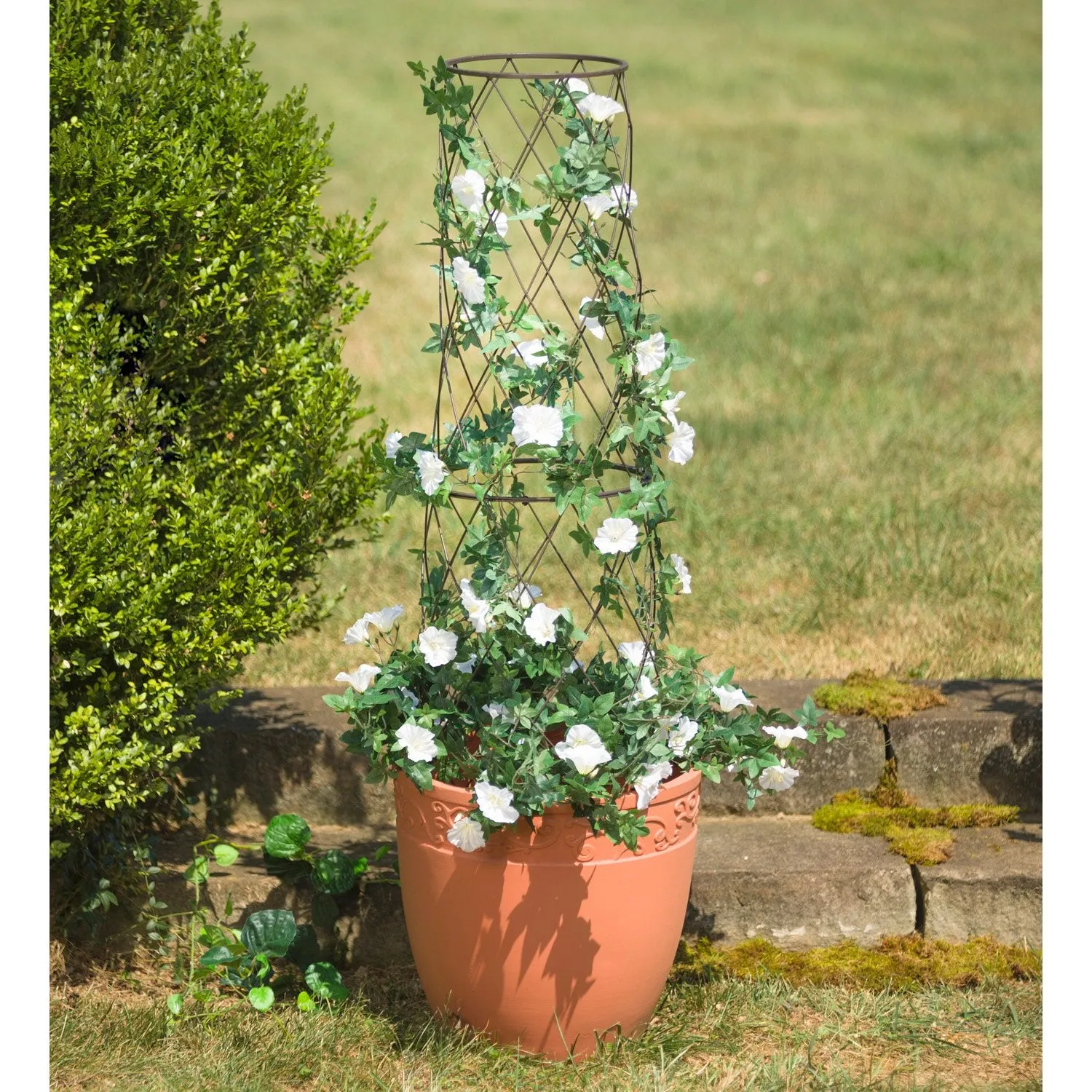 Large Metal Planter/Pot Trellis, 46"H,47m3020