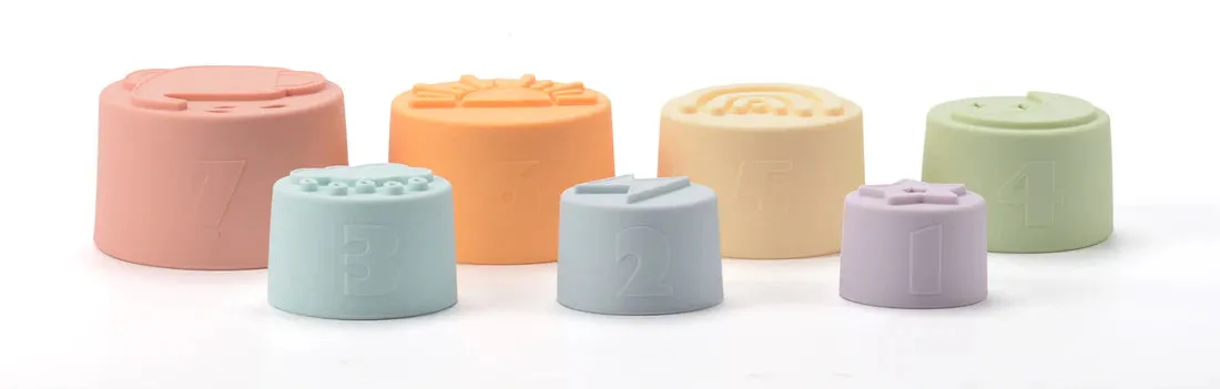 Loulou Lollipop Stacking Cups