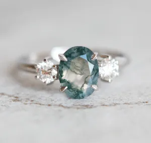 Marla Moss Agate Ring With Diamonds