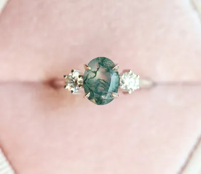 Marla Moss Agate Ring With Diamonds