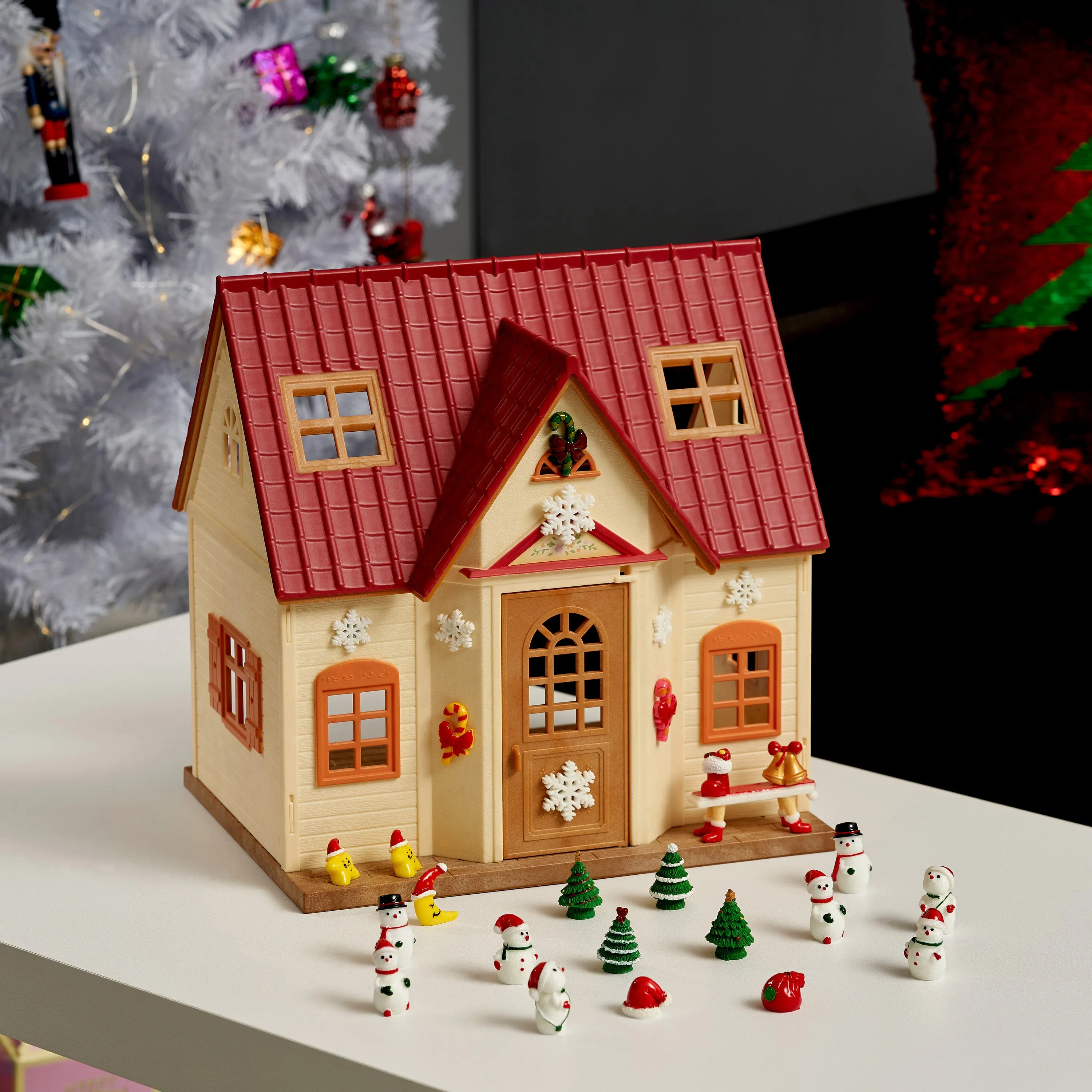 Miniature Christmas Doll House Figurines