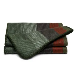 QISU Sea Foam Volcano Stripe Alpaca Throw Blanket – Vibrant Artisan Christmas Gift