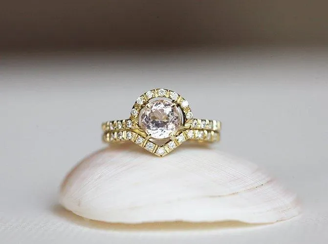 Sabrina Morganite Ring