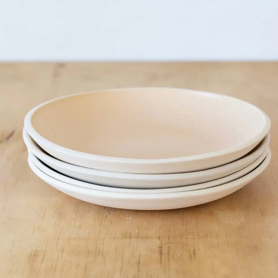 Saucy Coral Plate 8”D