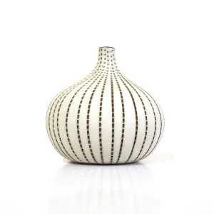 Thai Vase, Congo Tiny Brown Stipple