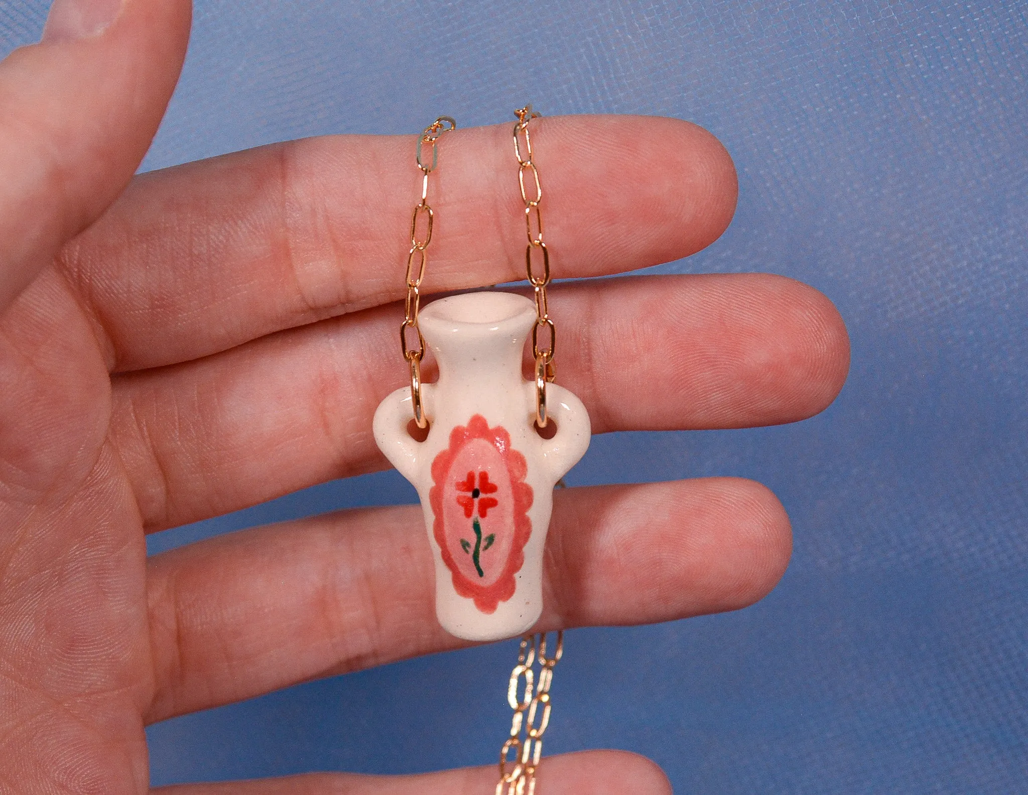 Tulip Portrait Vase Necklace
