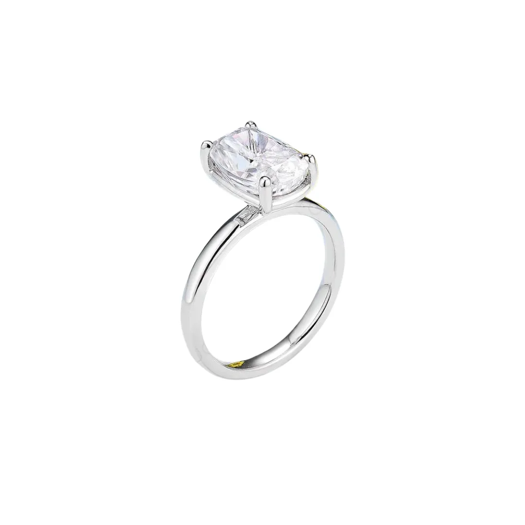VICTORIA RING