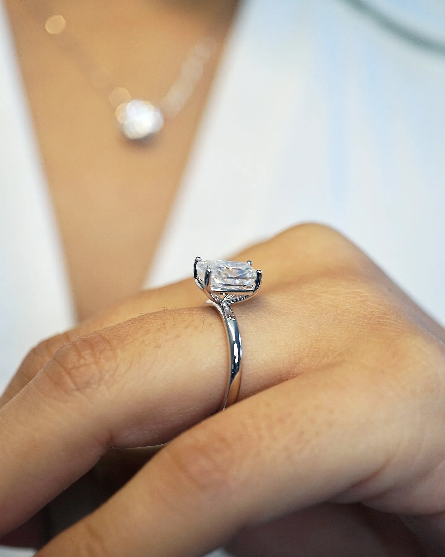 VICTORIA RING