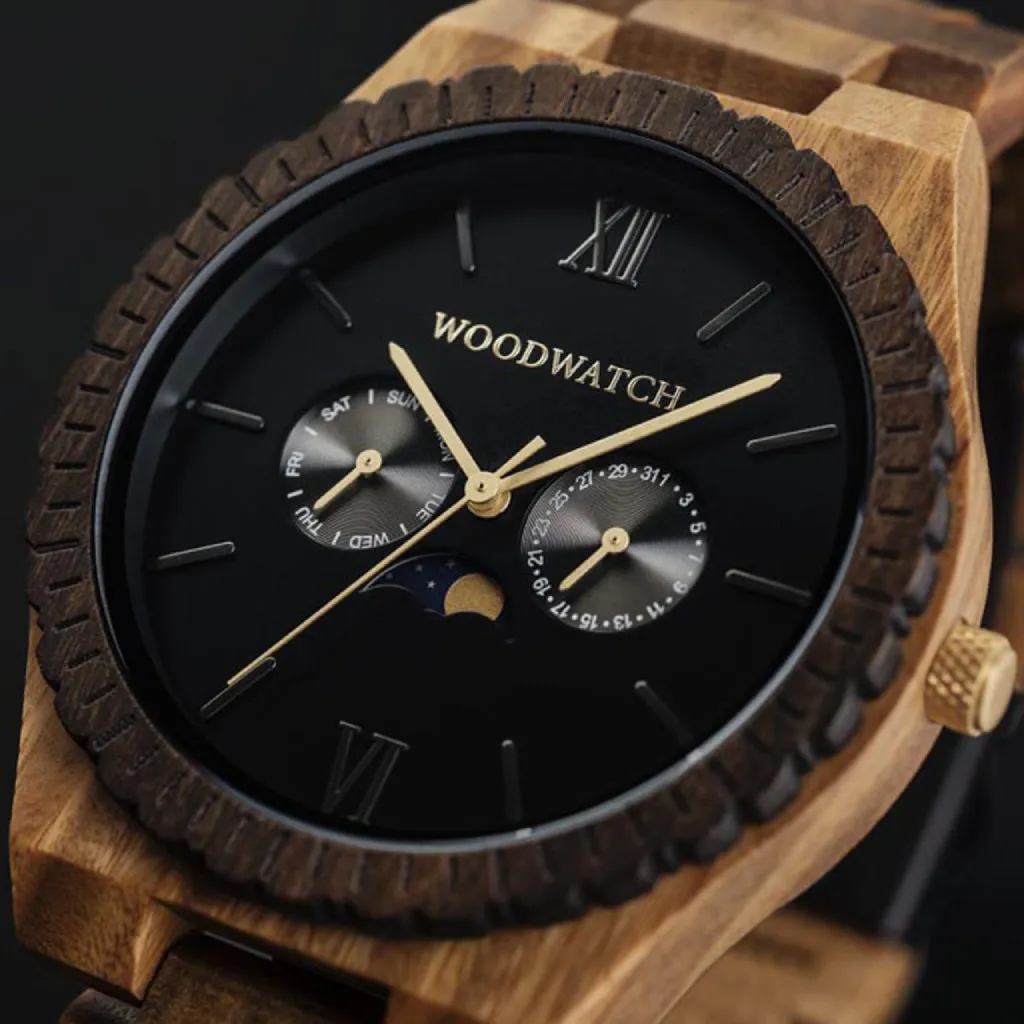 WOODWATCH MEN'S GRAND DARK LION QUARTZ WATCH