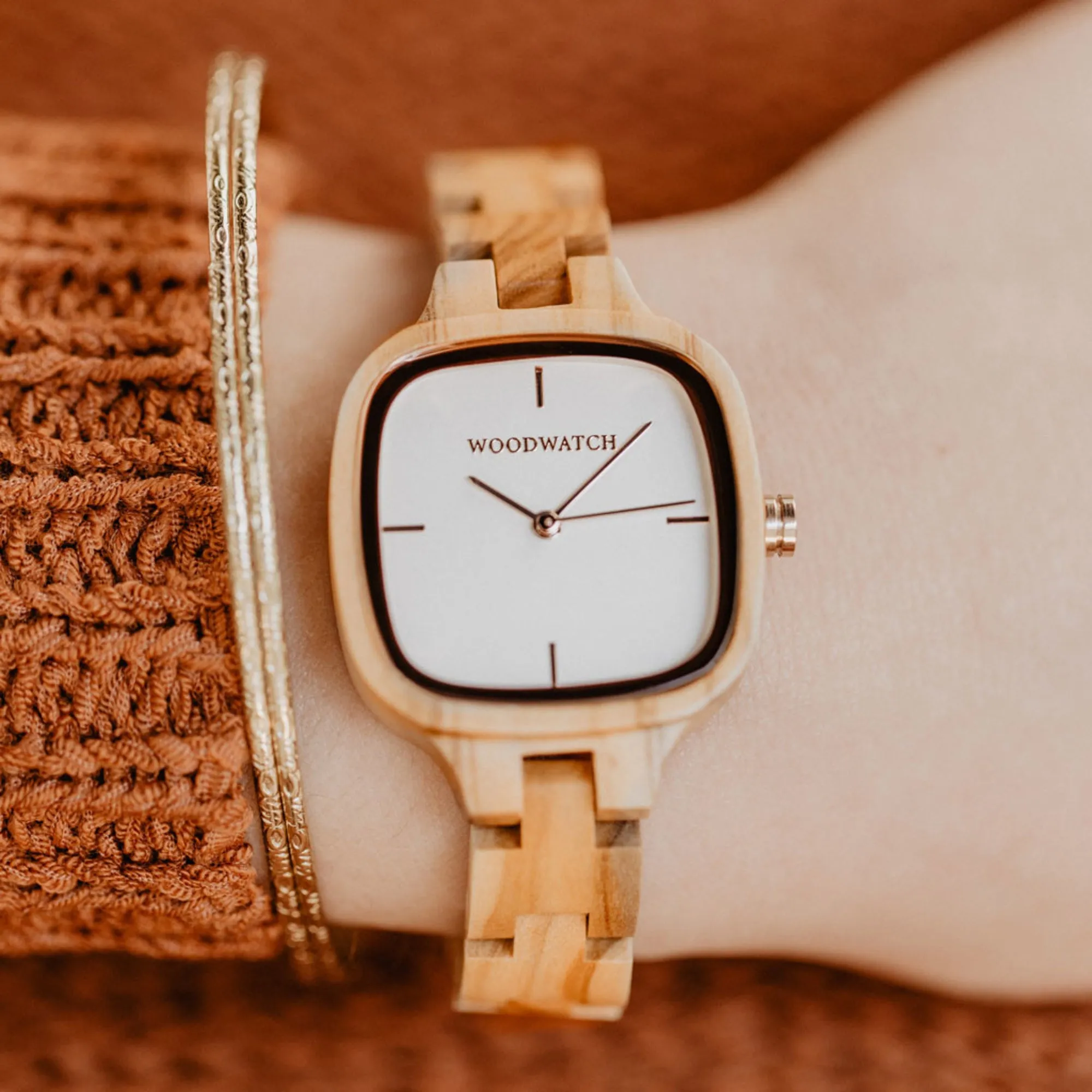 WOODWATCH WOMEN'S CITY MUSE QUARTZ WATCH